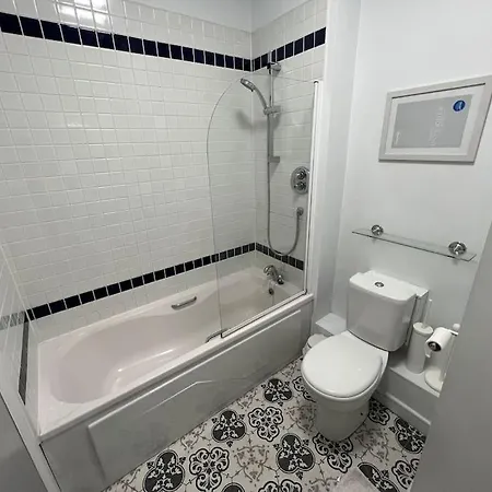 Stylish Flat With River View * Dublin