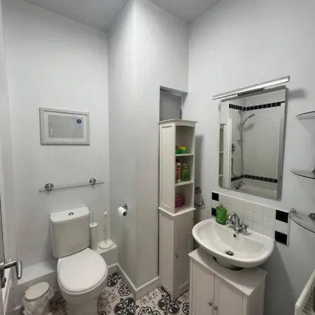 Apartment Stylish Flat With River View Dublin